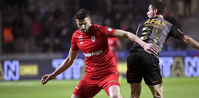 'Anderlecht slikt tegenvaller in transferdossier Hoedt'