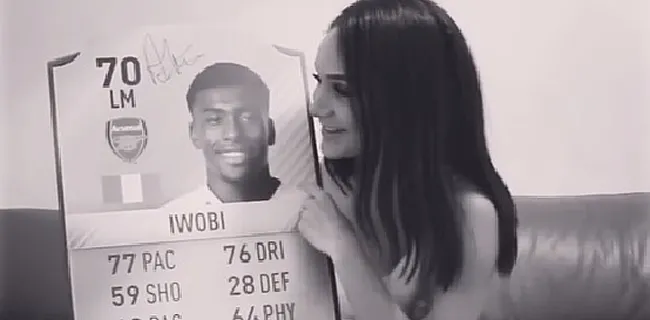 HAHA! Video: Bloedmooie vriendin onthult FIFA-kaart van Arsenal-speler