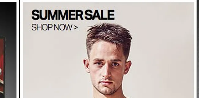 Pijnlijk! Januzaj staat letterlijk in de etalage bij Manchester United