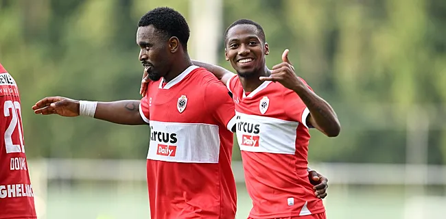 Antwerp verwent de Bosuil met vlotte oefenzege