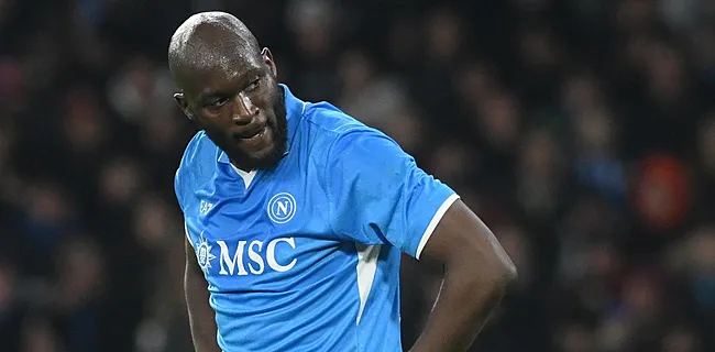 Lukaku barst van frustratie, Faes krijgt pak slaag
