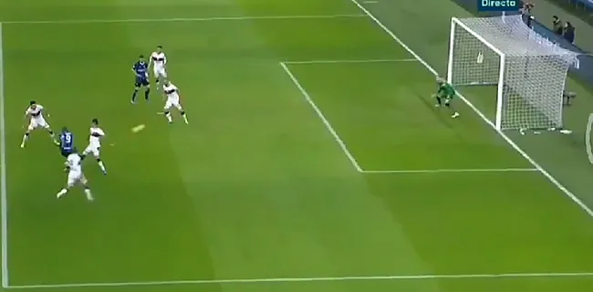 Bam! Romelu Lukaku scoort op héérlijke wijze tweede van de avond 🎥