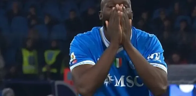 Romelu Lukaku afgemaakt na misser: 'Napoli grijpt in'