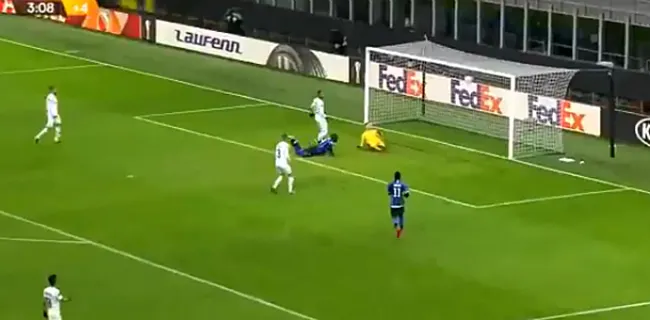 Lukaku treft alweer raak met ongezien bizar doelpunt (🎥)