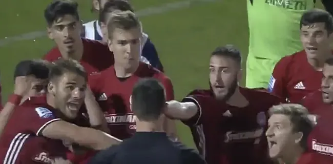 VIDEO: Ex-Anderlecht speler maakt zich onsterfelijk belachelijk