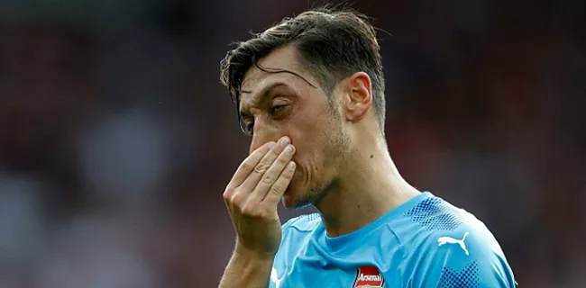 'Ozil vernietigt Arsenal met transfer naar aartsrivaal'