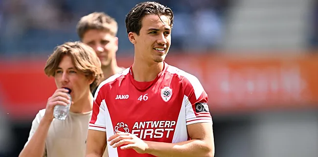 Dender shopt bij Anderlecht, Antwerp-vertrekker naar Nederland