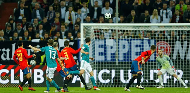 Duitsland en Spanje verwennen de fans: Müller scoort prachtgoal (VIDEO)