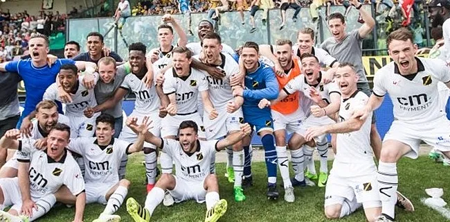 VIDEO: NAC-fans vieren enorm feest, multimiljonair de lucht in