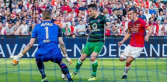Jörgensen en Van Persie leiden Feyenoord naar bekerwinst