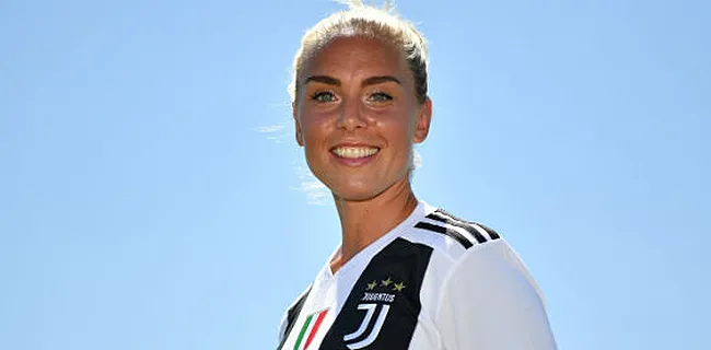 Knappe ex-speelster Juventus doet boekje open over Ronaldo