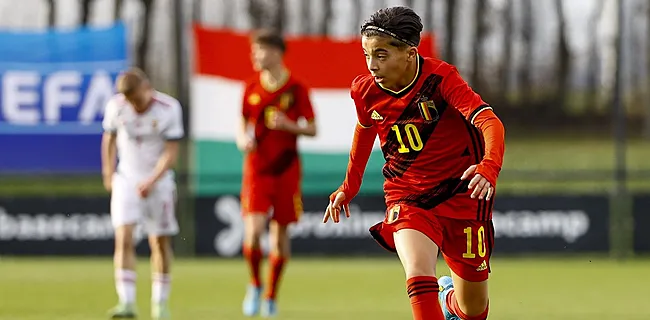 ‘Rayane Bounida hakt knoop door over toekomst bij Ajax'