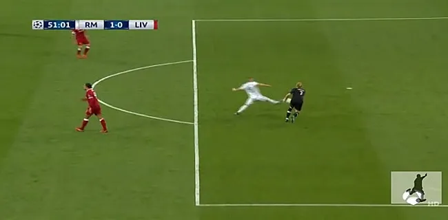 WAT? Real komt op voorsprong met ronduit bizarre goal