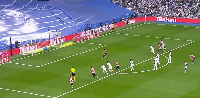 Courtois schittert bij afscheid Benzema, Witsel pakt rood