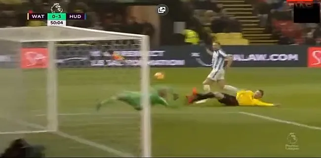 GOAL! Depoitre scoort voor de tweede week op rij voor Huddersfield