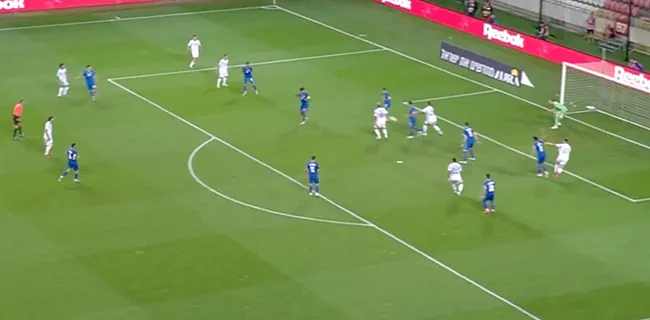 Italië redt WK in 91ste minuut na spektakelstuk met 9 goals
