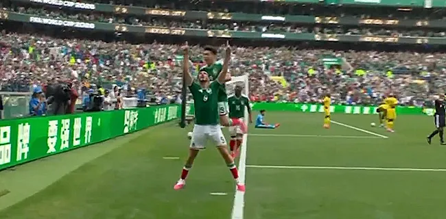 Openingsmatch met drie rode kaarten: Mexico klopt zwak Zuid-Afrika