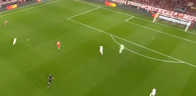 Sensatie in München: Neuer gruwelijk in de fout, Bayern reageert meteen