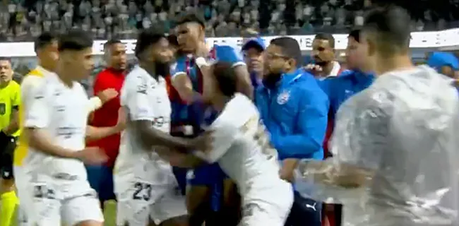 Heftige beelden! Neymar compleet door het lint na bizar rood