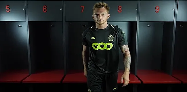 Standard stelt speciaal shirt voor Champions League voor