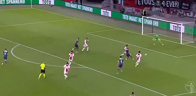 PSV geeft Ajax pak slaag in Johan Cruyff Schaal met heerlijke goal Vertessen