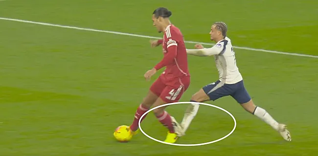 Oranje bonje: Simons pakt rood na aanslag op Van Dijk