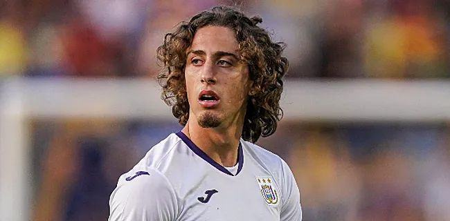 TRANSFERUURTJE: 'Hazard verbaast, Man Utd vindt vervanger Ronaldo'