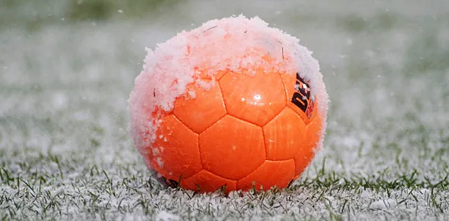 Standard moet training afgelasten, Kanaries doen verder in de sneeuw