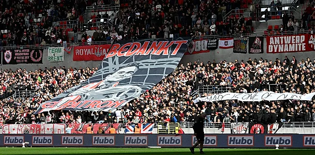 Kippenvel op Bosuil: Overmars krijgt pakkend afscheid