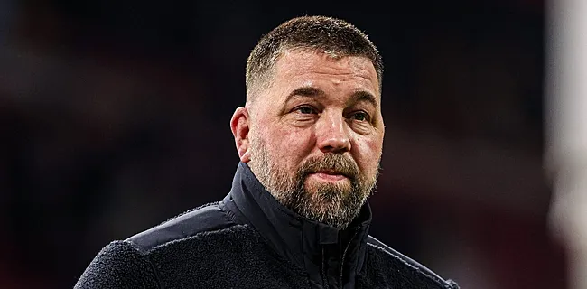 Theo Janssen verneemt heel slecht nieuws live op tv