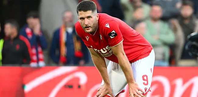 Euvrard laat koppen rollen: grote kuis bij Standard