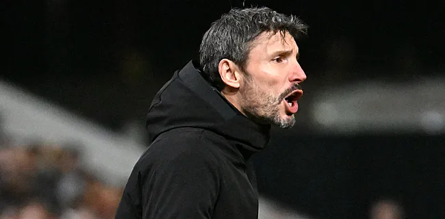 ‘Van Bommel baalt: ‘favoriete speler’ naar de exit’ 