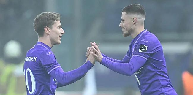 TRANSFERUURTJE: 'Club haalt topaanwinst, transferbom Kane'