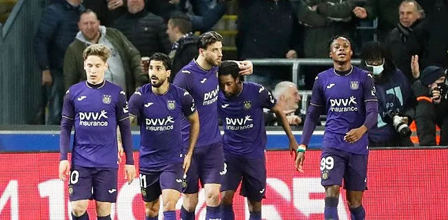 Anderlecht slaat matig Genk KO in strijd om Play-Off I