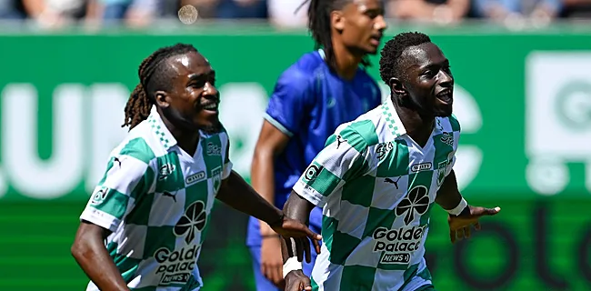 La Louvière viert primeur tegen hopeloos Charleroi