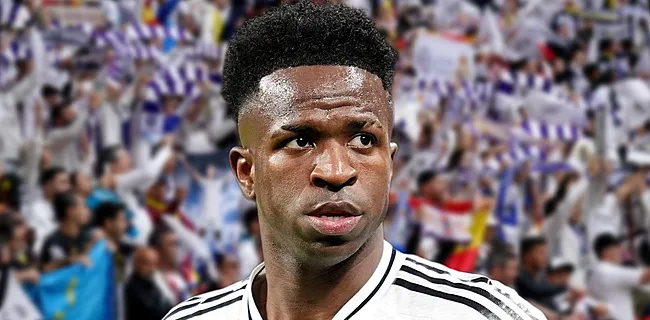 TRANSFERUURTJE: 'Bliksemvertrek Club, Ronaldo strikt nieuwe ster'
