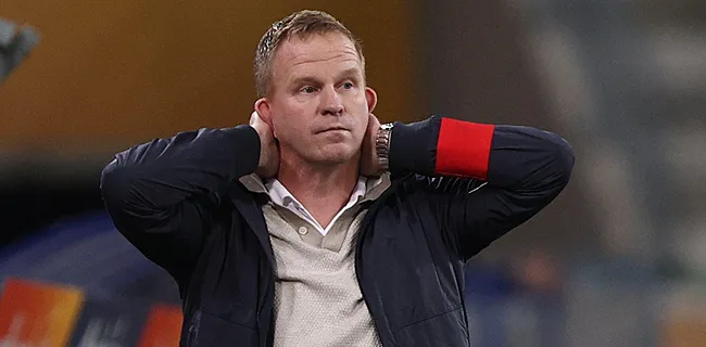 Vrancken reageert nadat fans om ontslag roepen