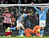 Manchester City gooit titelstrijd weer helemaal open