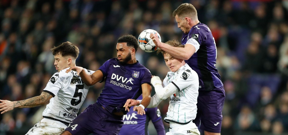 Anderlecht e Club Brugge si contendono la macchina da gol