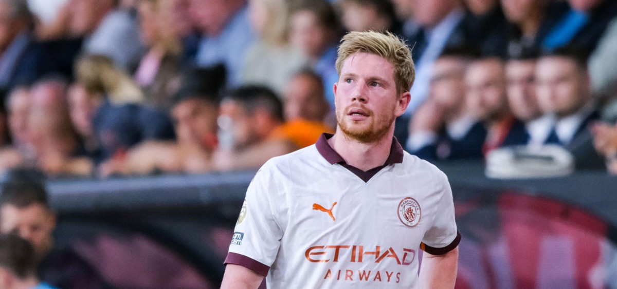 “Man City is shocked: the first two-million-dollar offer to buy De Bruyne”