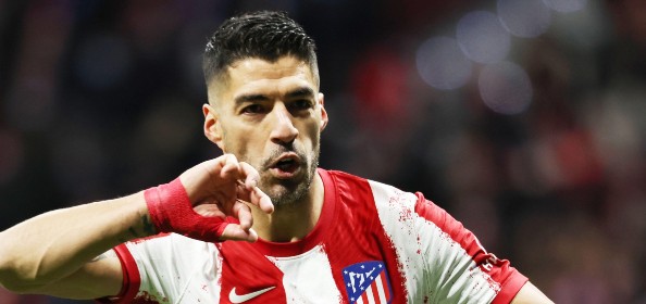 Luis Suarez rilascia la sua borsa con una forte sorpresa di trasferimento